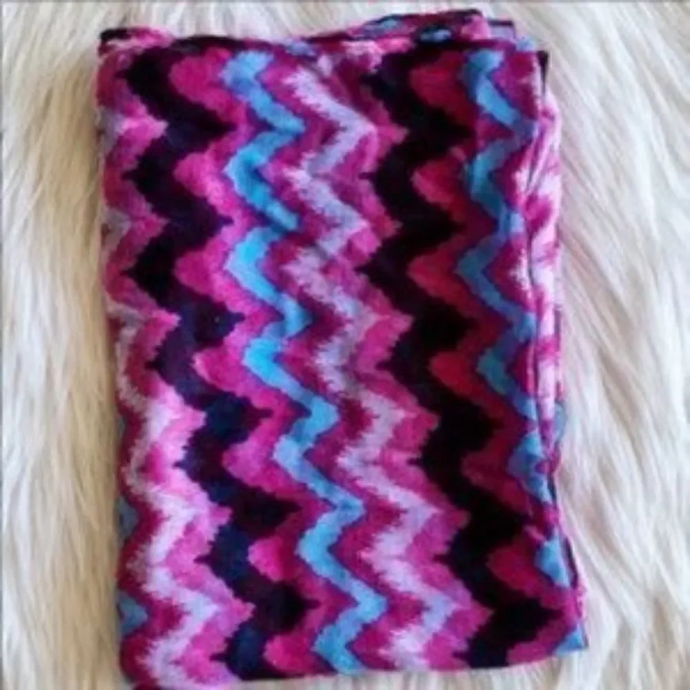 Patterned Bohemian sheer Infinity Scarf Purple Black Teal 21 x 31in